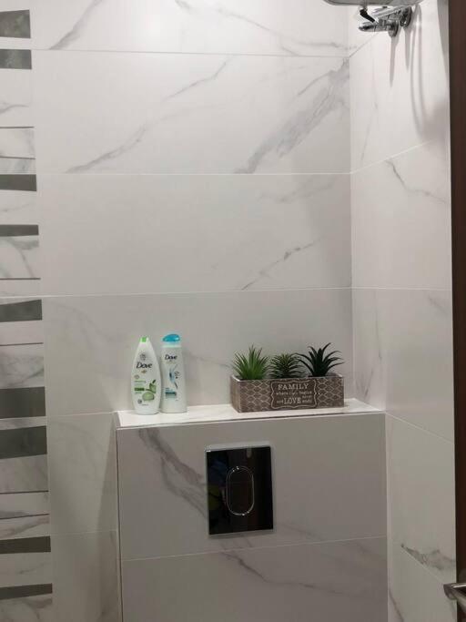 *Hot* Main Square Brand New Luxury Apartment Burgas Esterno foto